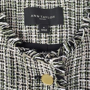 EUC Ann Taylor Tweed Crop Fringe Jacket Medium